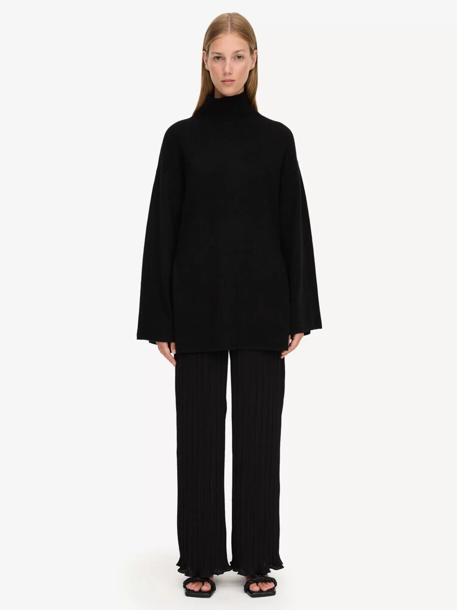 By Malene Birger Camira Pullover