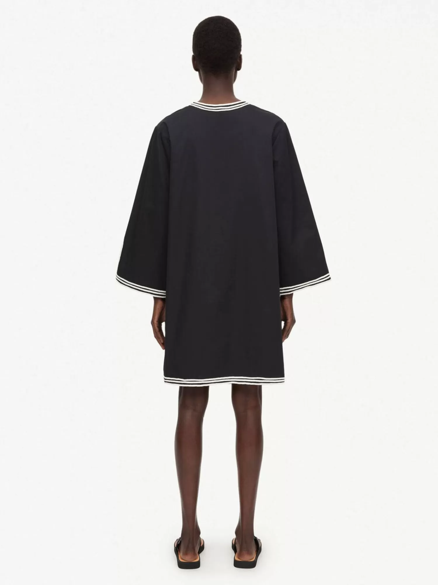 By Malene Birger Maisa Midikleid